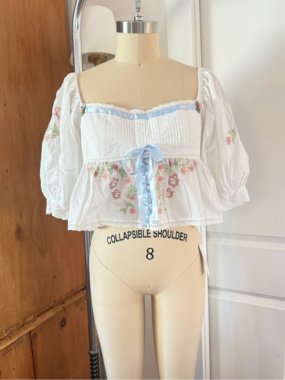 For Love And Lemons Carrington  Embroidered Puff-Sleeve Top // NWT - Picture 3 of 13